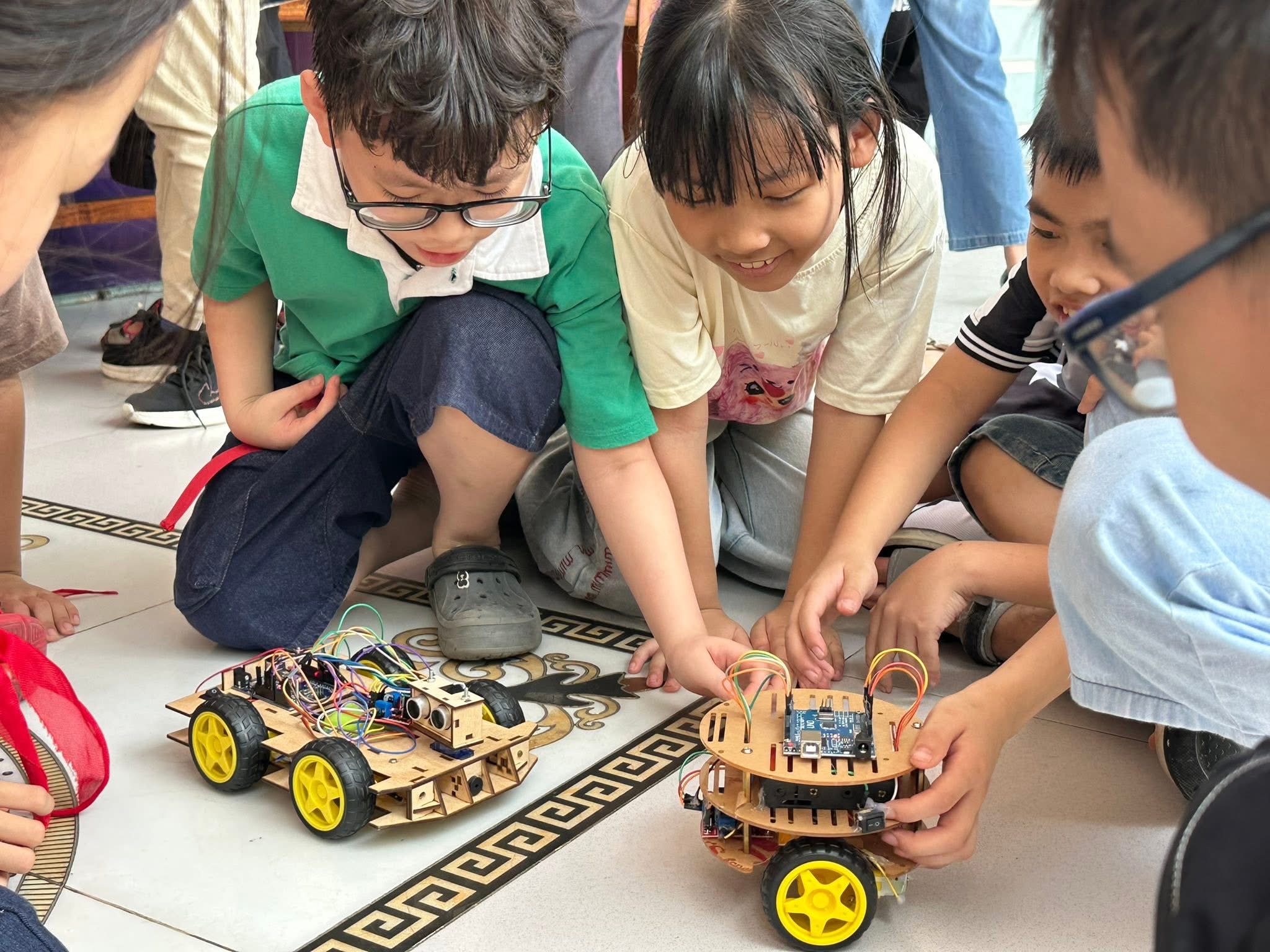 Students collaboration